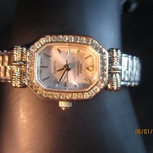 Vintage Sarah Coventry Rhinestone Watch. (LSC239).